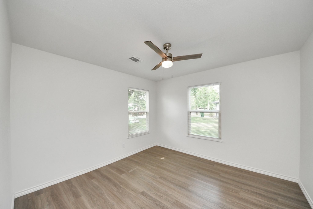 7004 Conley Street - Photo 26