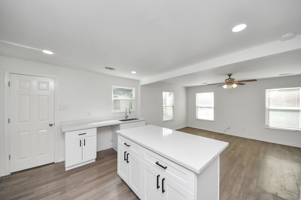 7004 Conley Street - Photo 18