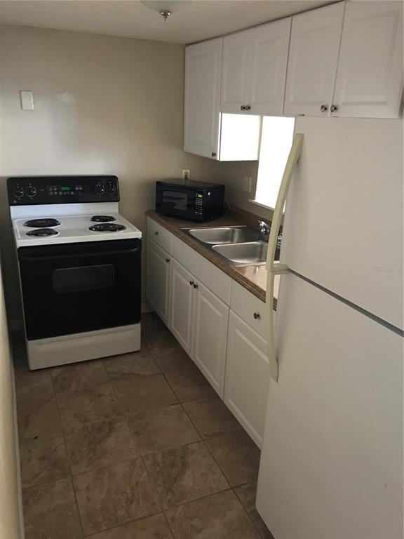 7101 E Bank Drive - Photo 3