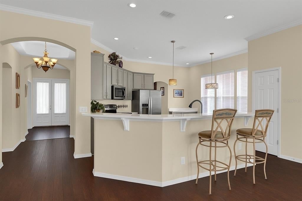 604 Nadina Place - Photo 6