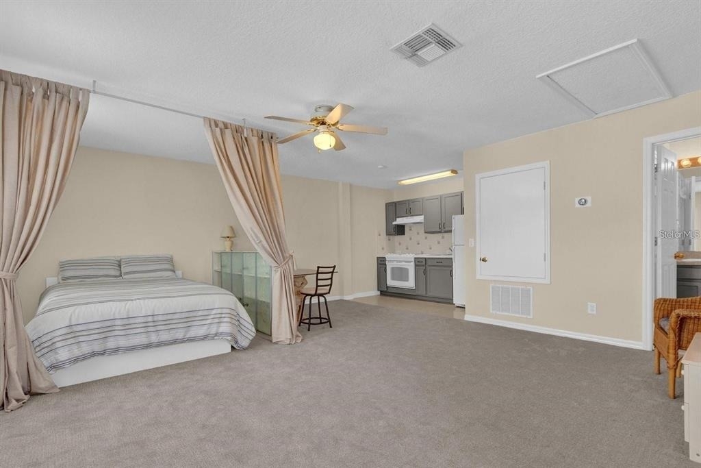 604 Nadina Place - Photo 22