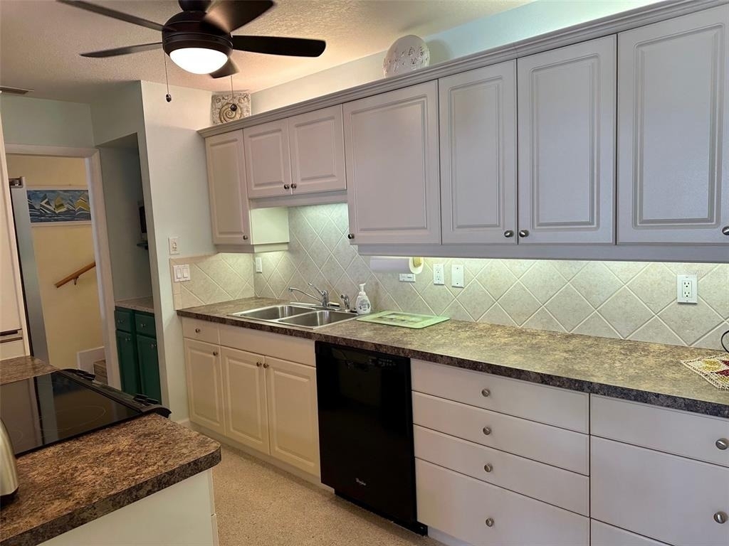 500 Park Boulevard S - Photo 8
