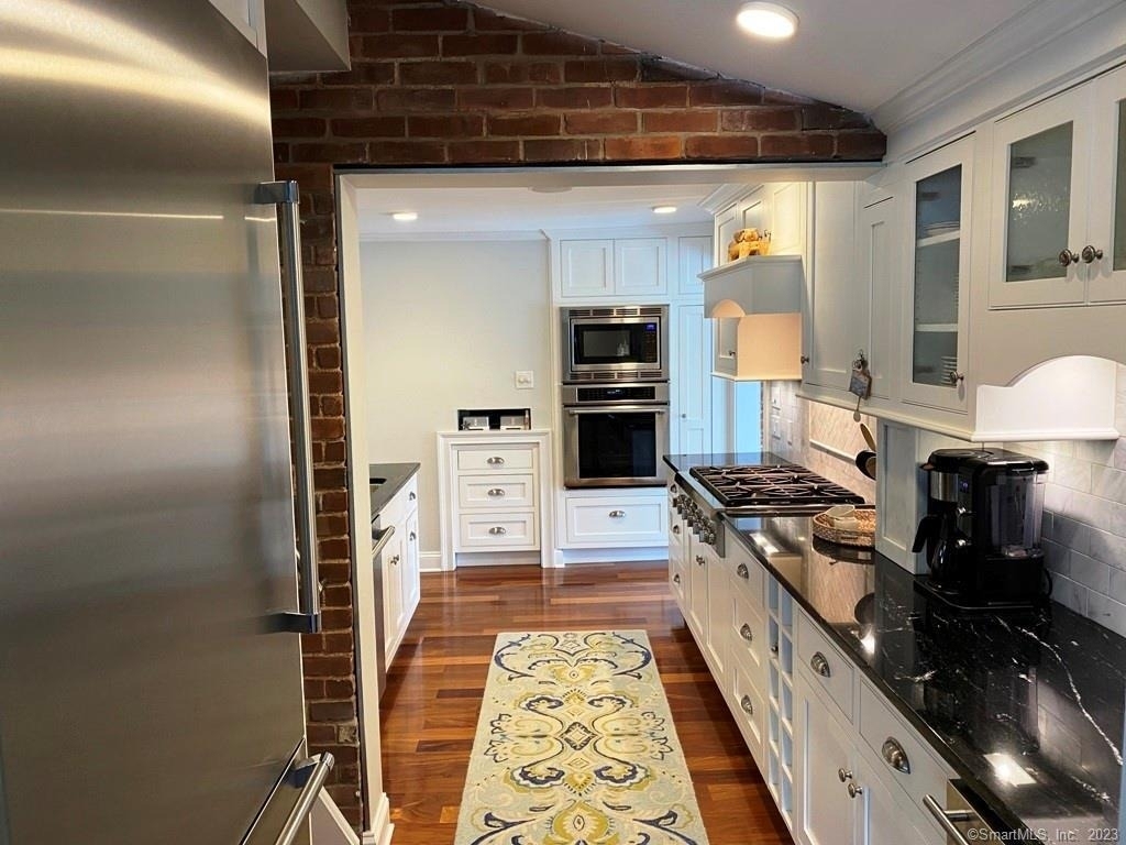 27 Brightwater Road - Photo 10