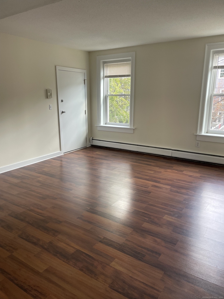 175 Humphrey Street - Photo 2