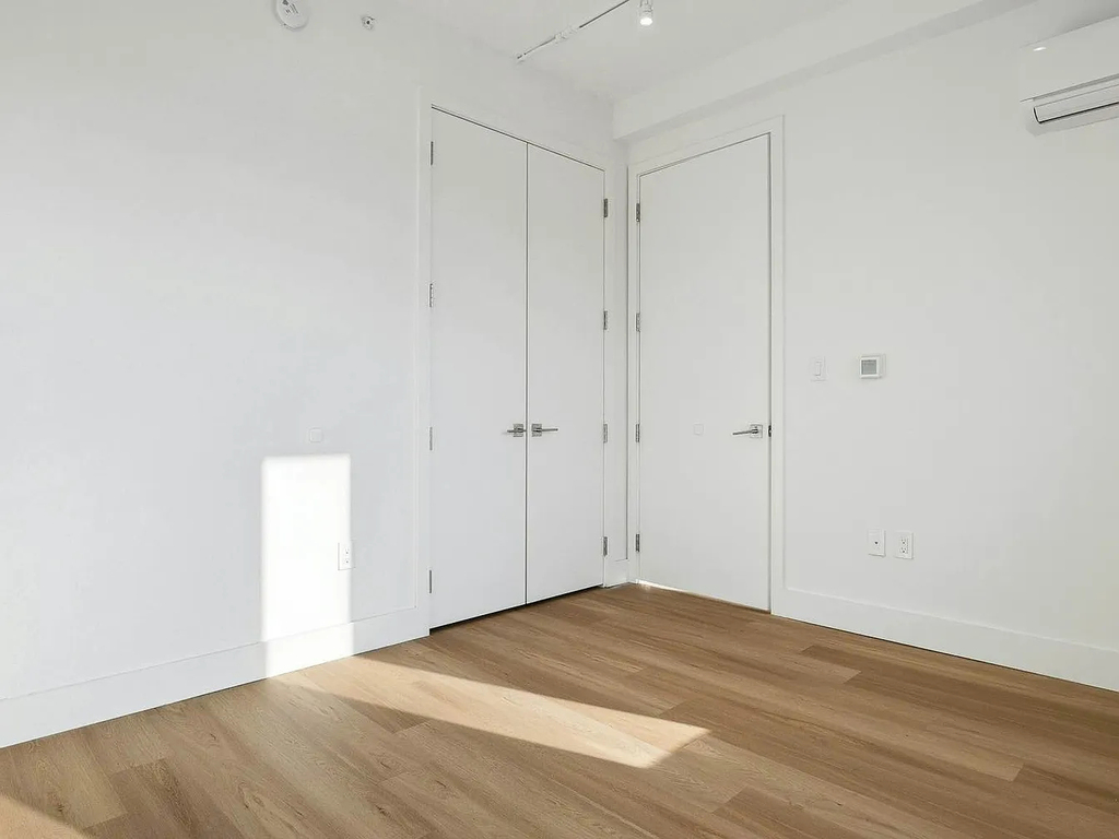 1457 Flatbush Avenue - Photo 4