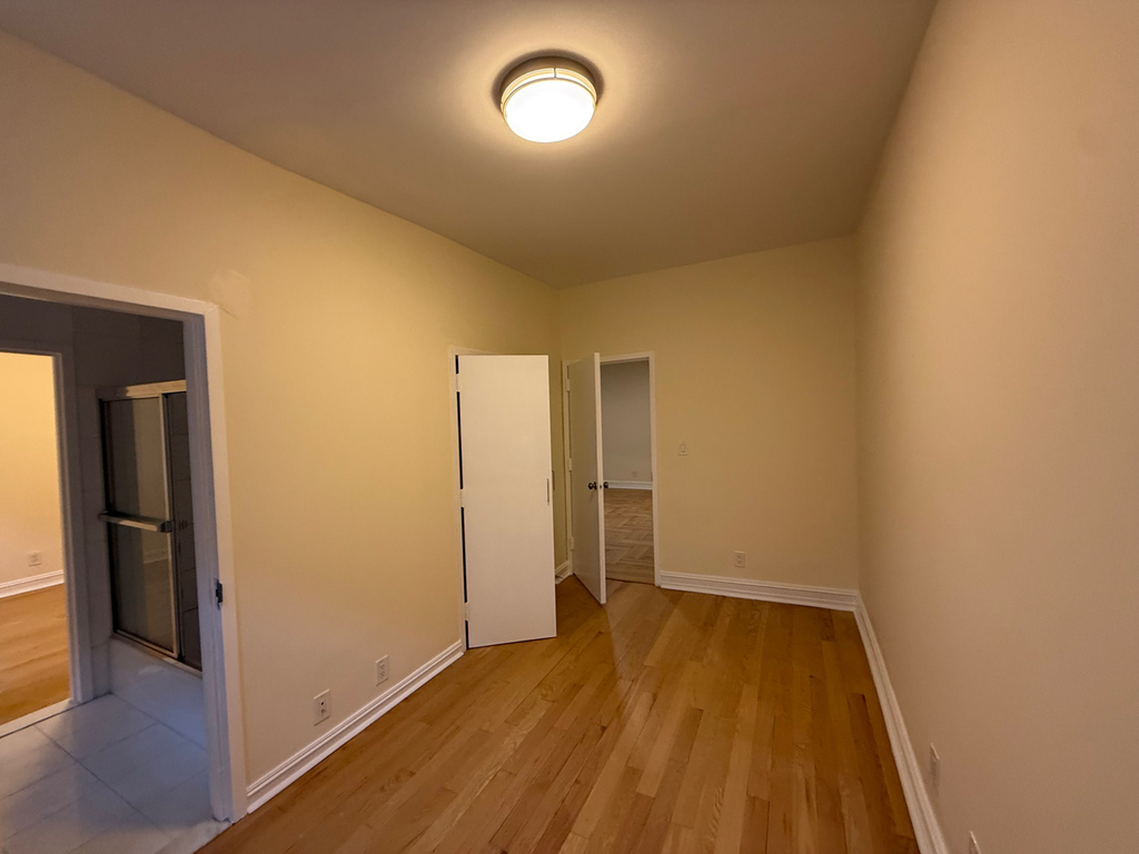 107 East 63rd Street - Photo 9