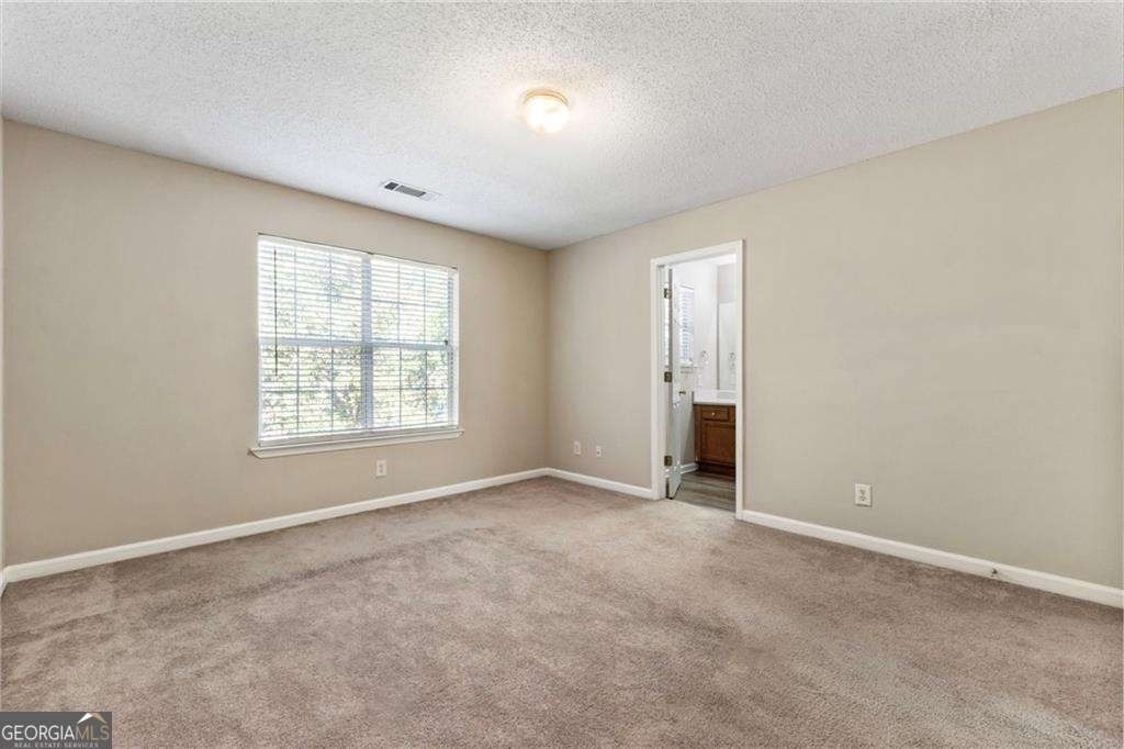 6750 Sunset Hills Boulevard - Photo 23
