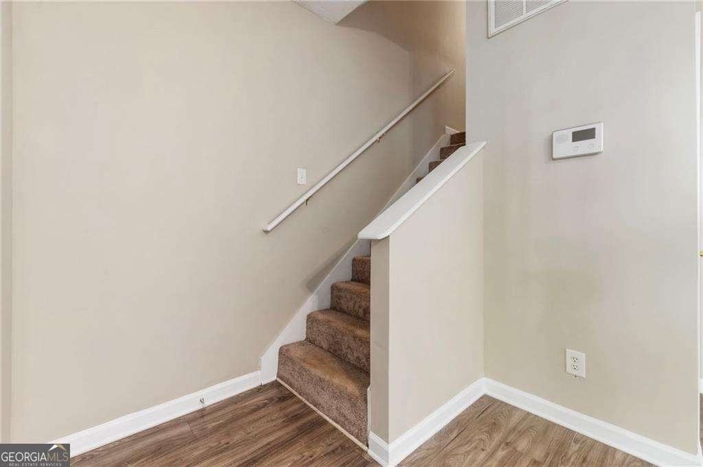 6750 Sunset Hills Boulevard - Photo 19