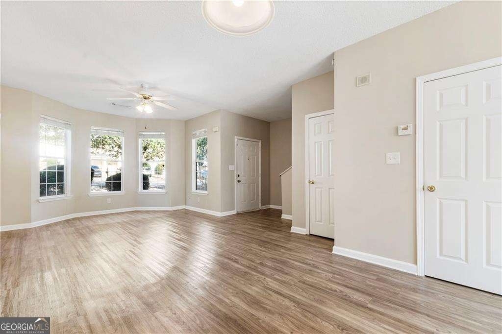 6750 Sunset Hills Boulevard - Photo 9