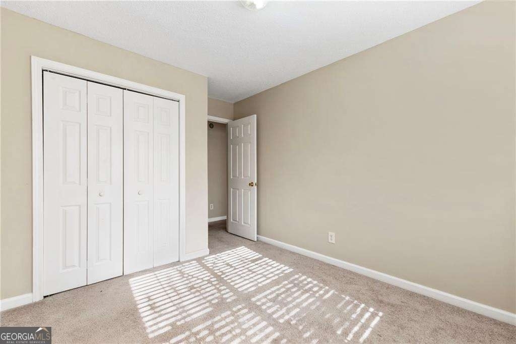 6750 Sunset Hills Boulevard - Photo 28