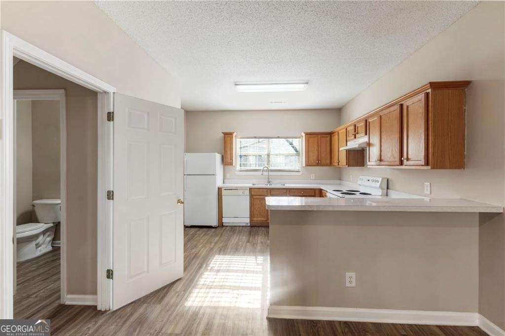 6750 Sunset Hills Boulevard - Photo 14