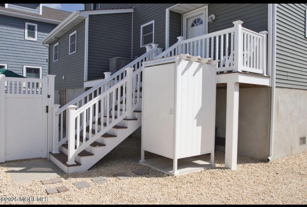 7 Princeton Avenue - Photo 2