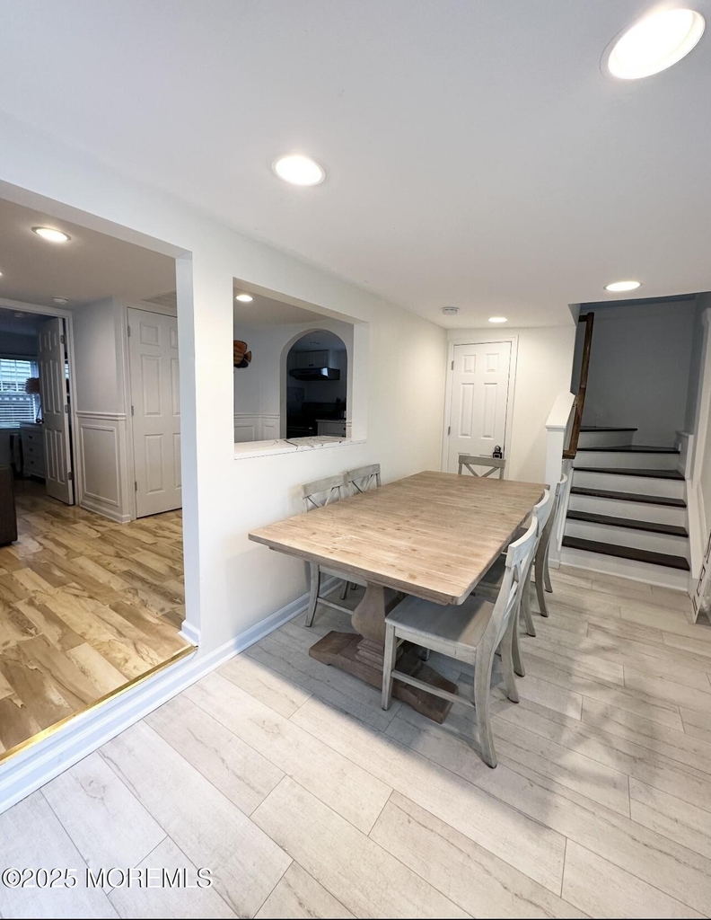 7 Princeton Avenue - Photo 2