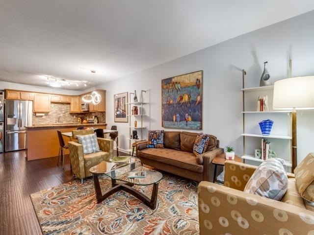 5234 Fleetwood Oaks Avenue - Photo 1
