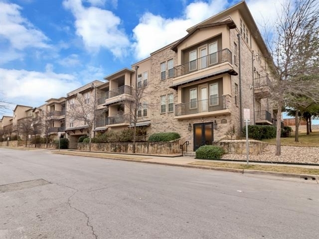 2800 Sandage Avenue - Photo 1