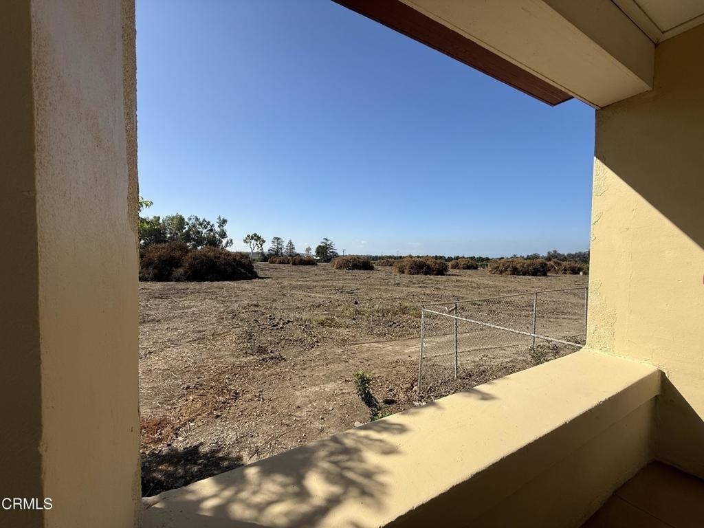 4645 Walnut Avenue - Photo 6