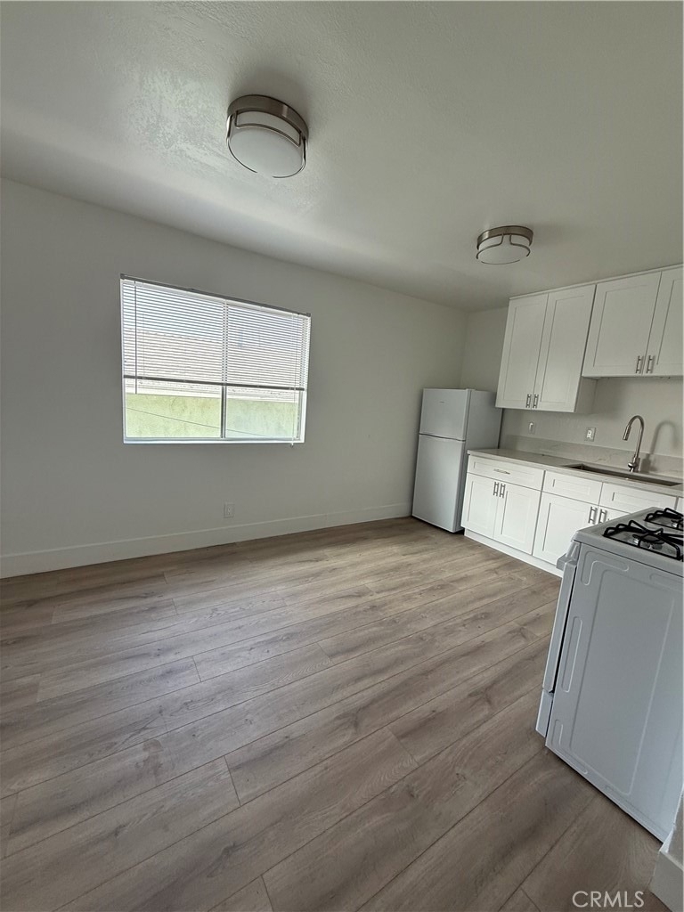 144 W 94th Street - Photo 2