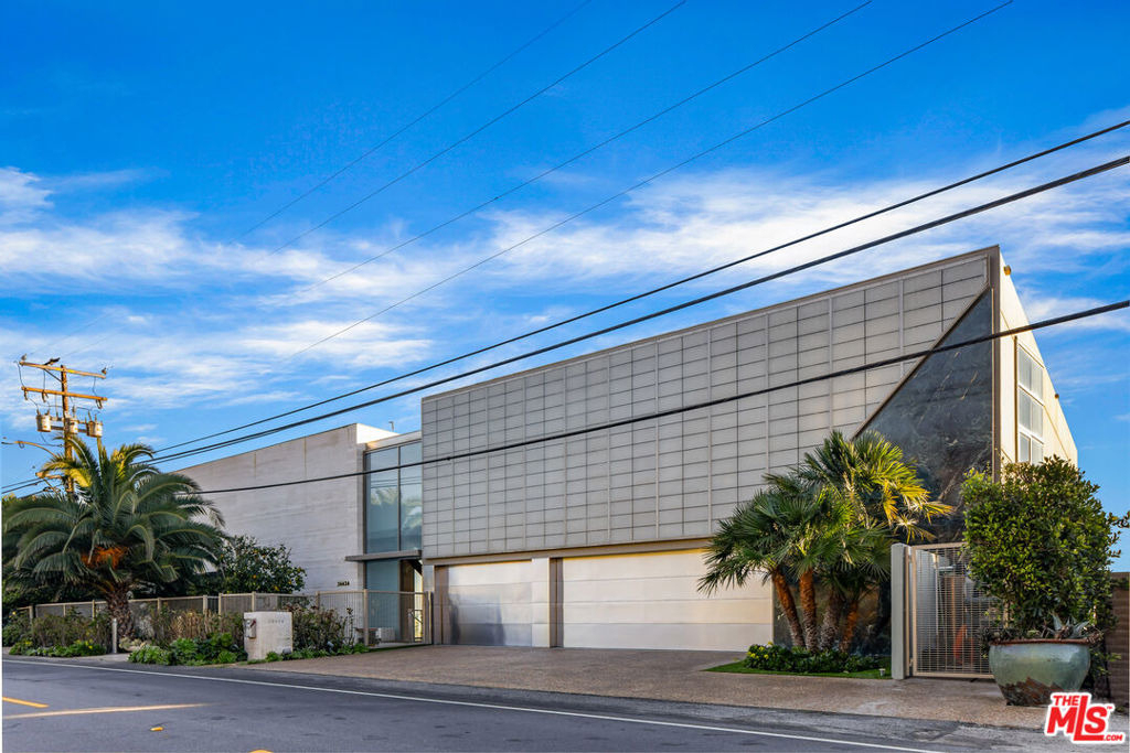 24434 Malibu Road - Photo 3
