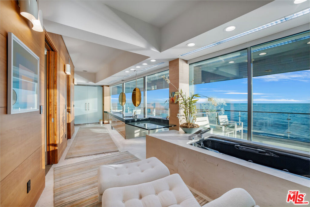 24434 Malibu Road - Photo 16