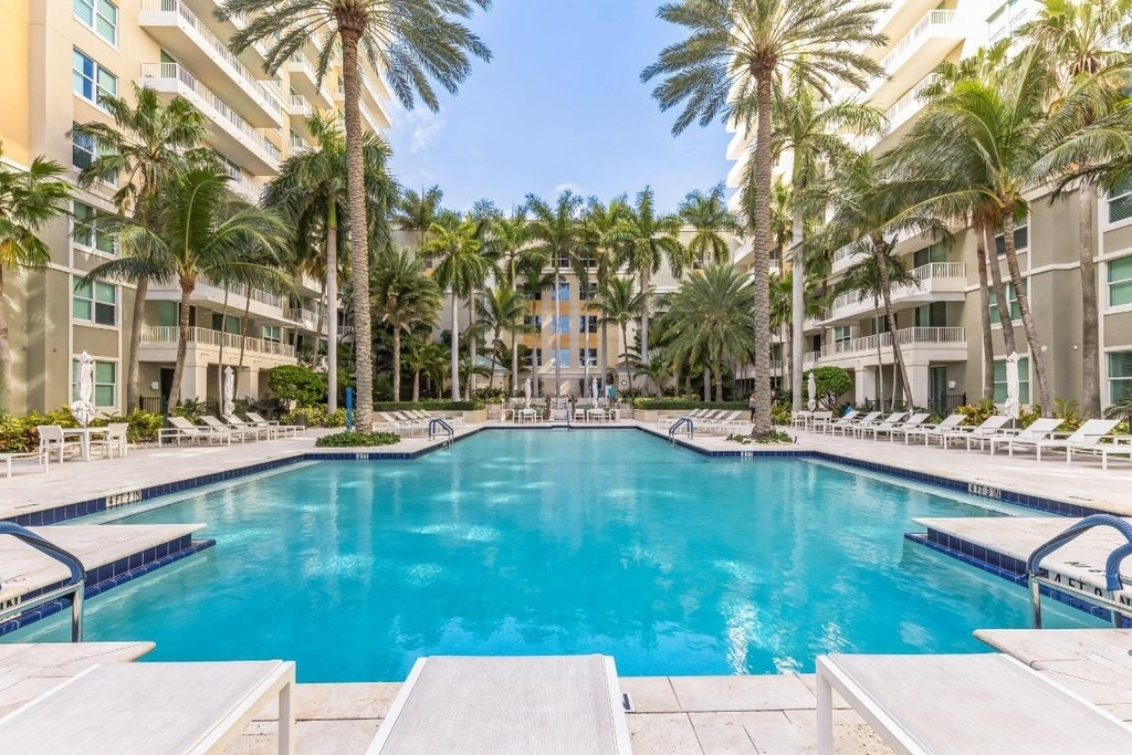 700 E Boynton Beach Boulevard - Photo 19