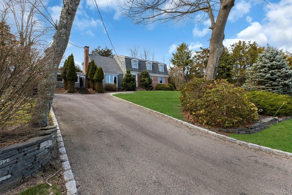345 Colonial Road - Photo 26