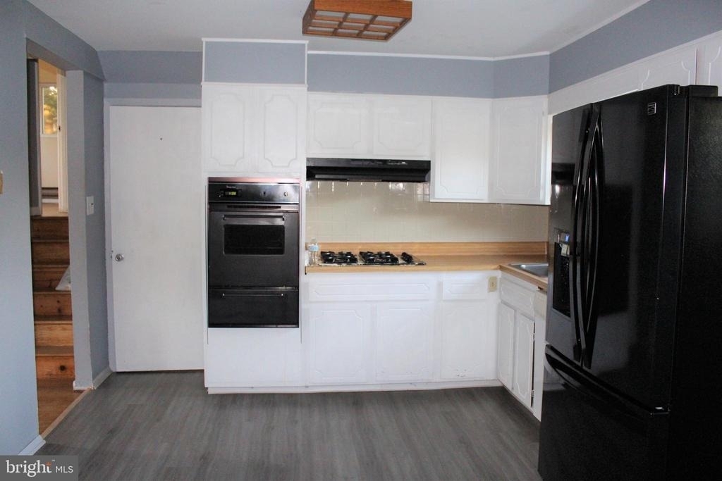 413 Dickinson Road - Photo 7