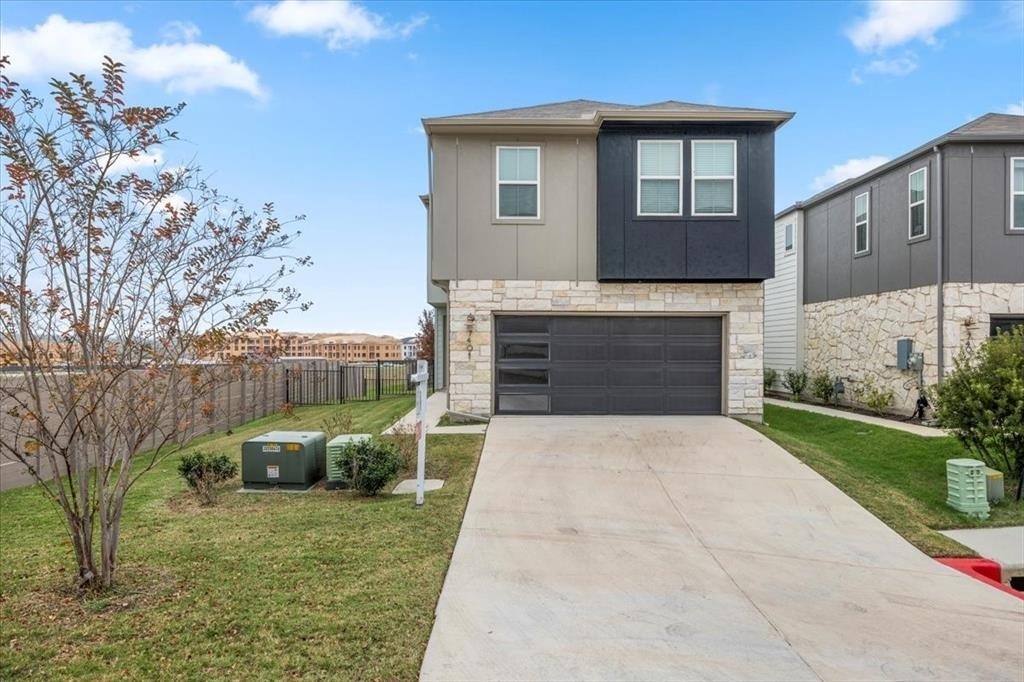 7401 Grand Linden Way - Photo 0