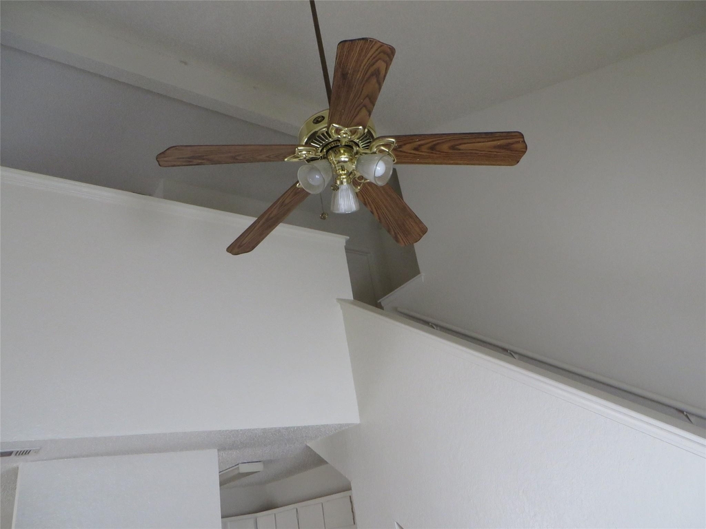 2217 Katy Ln - Photo 10