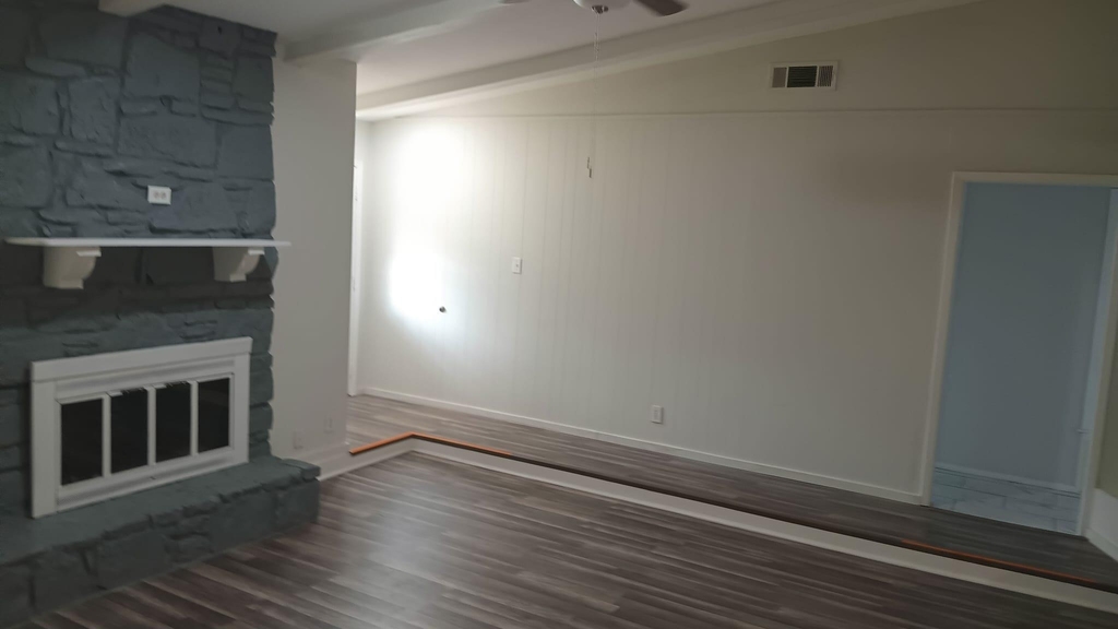 9405 Newberry Dr - Photo 0