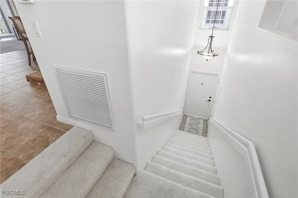 11029 Mill Creek Way - Photo 3