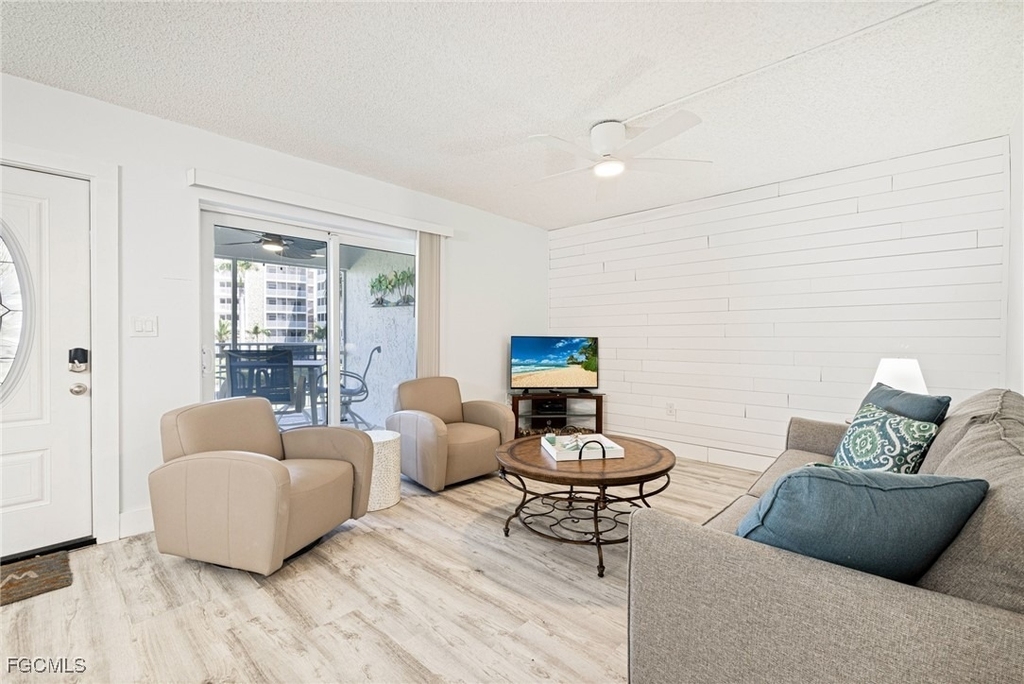 25740 Hickory Boulevard - Photo 4