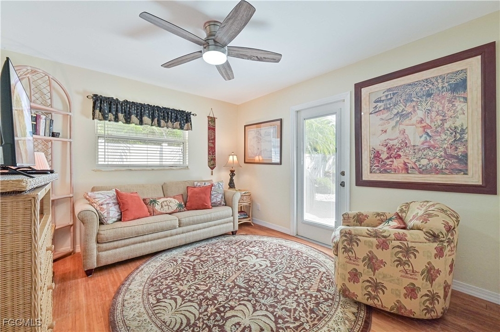572 105th Avenue N - Photo 21
