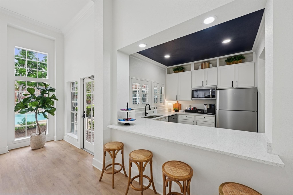 10990 West Road - Photo 4