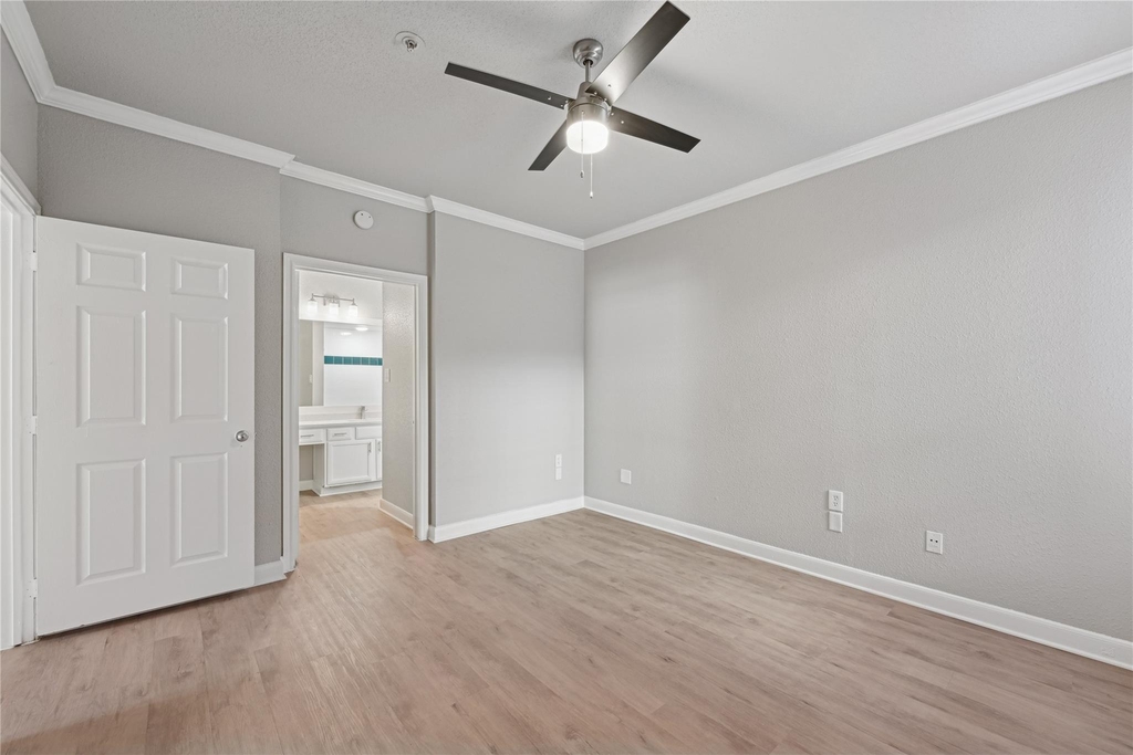 10990 West Road - Photo 17