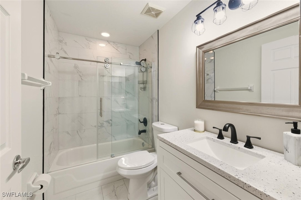 636 Windsor Square - Photo 14