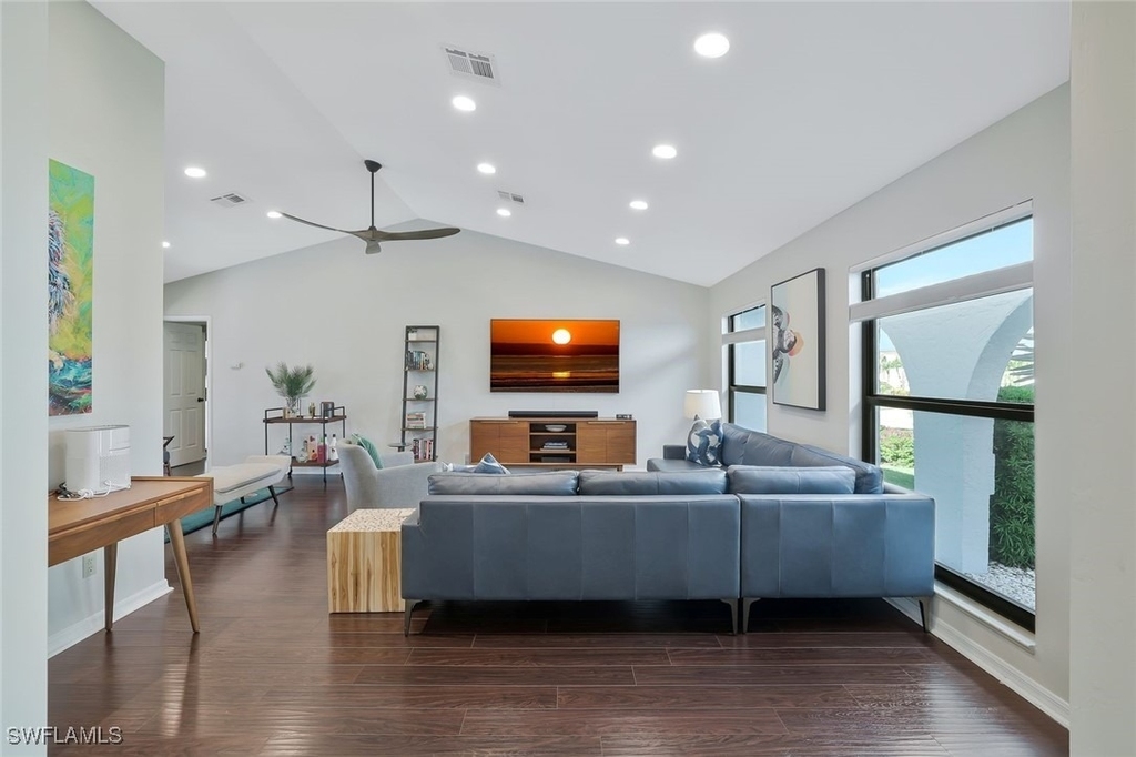 50 Copperfield Court - Photo 10