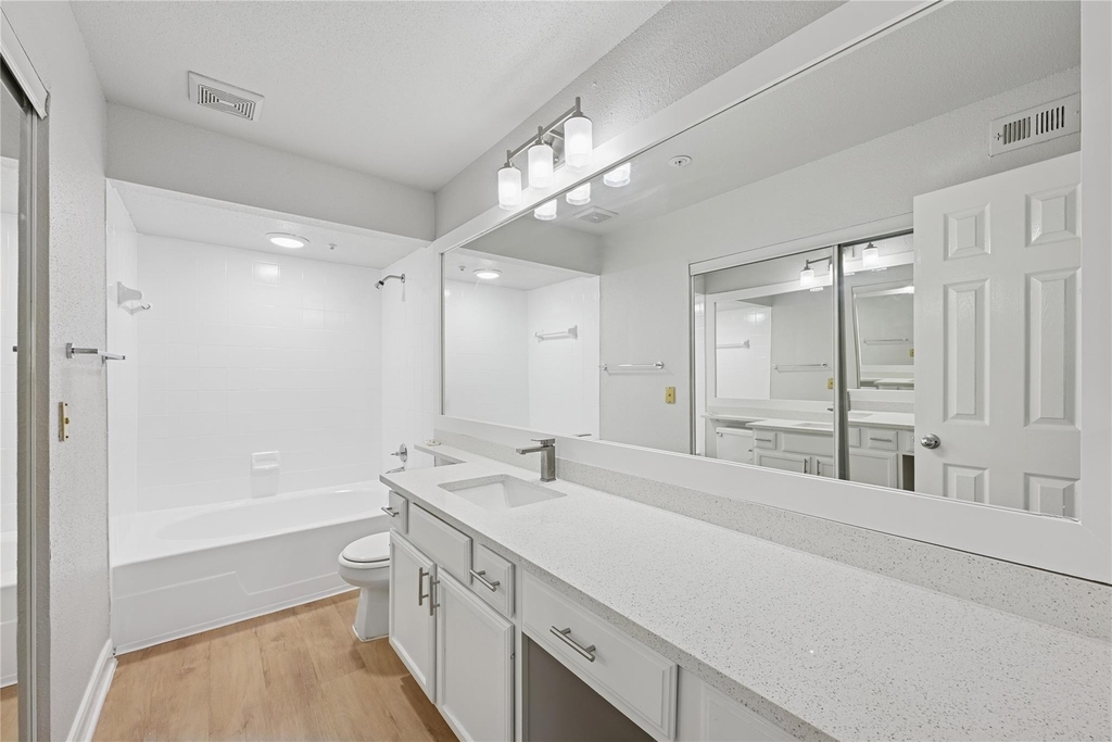 10990 West Road - Photo 21