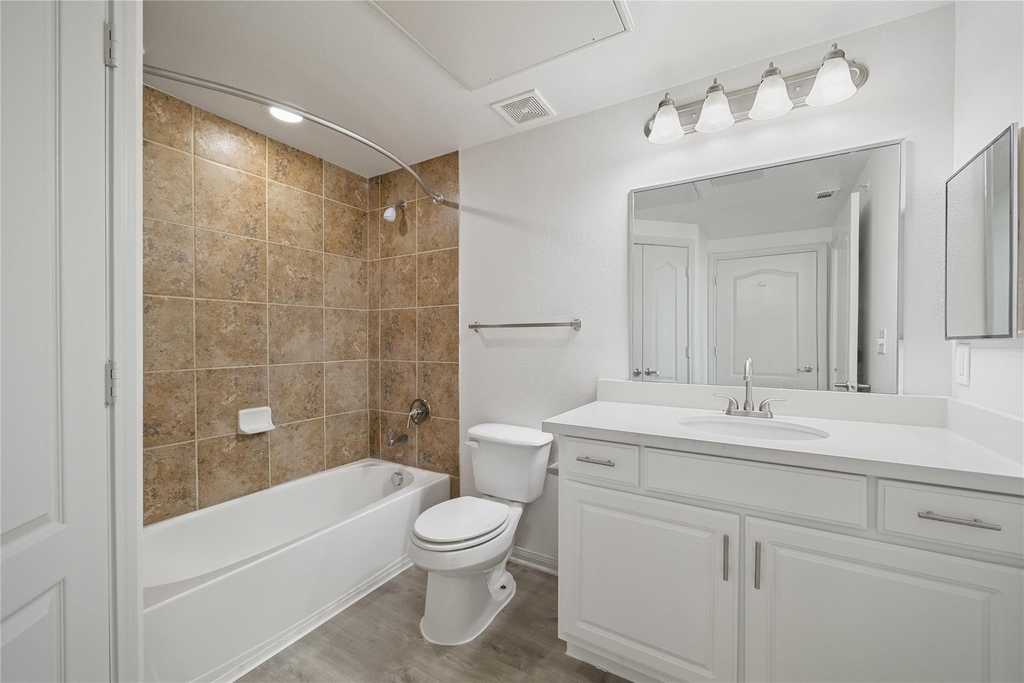 11925 Jones Road - Photo 16