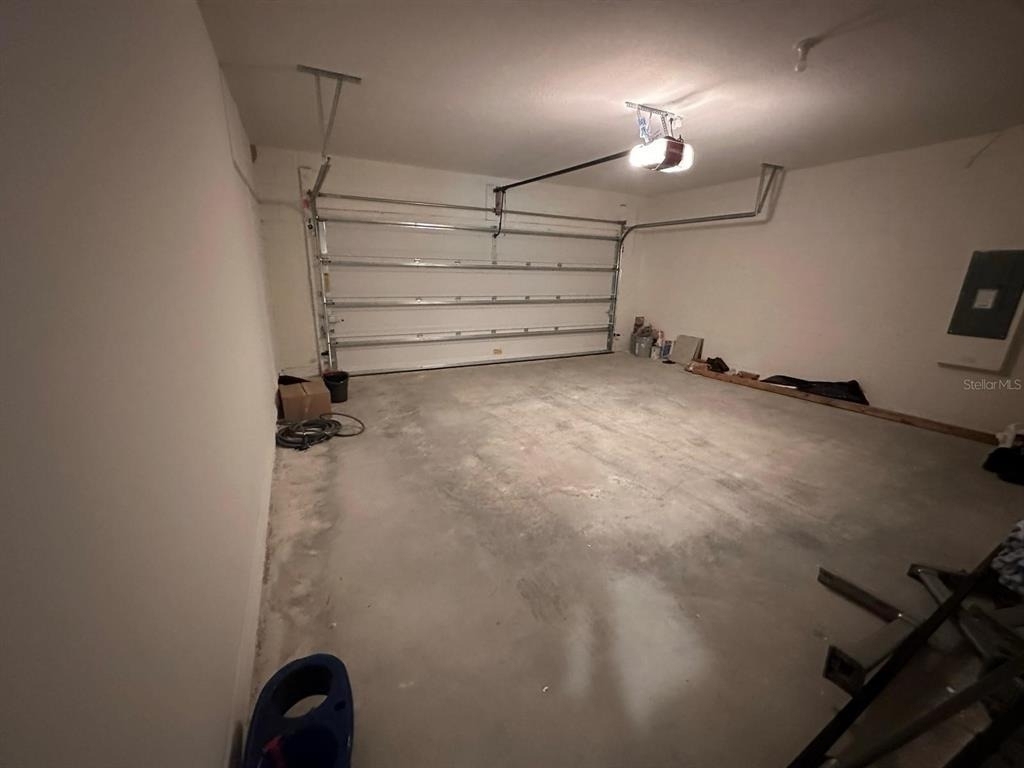975 Brooklet Drive - Photo 3