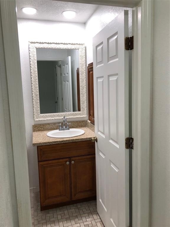 25385 Sandhill Boulevard - Photo 10