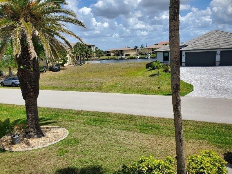 3233 Wood Thrush Drive - Photo 4
