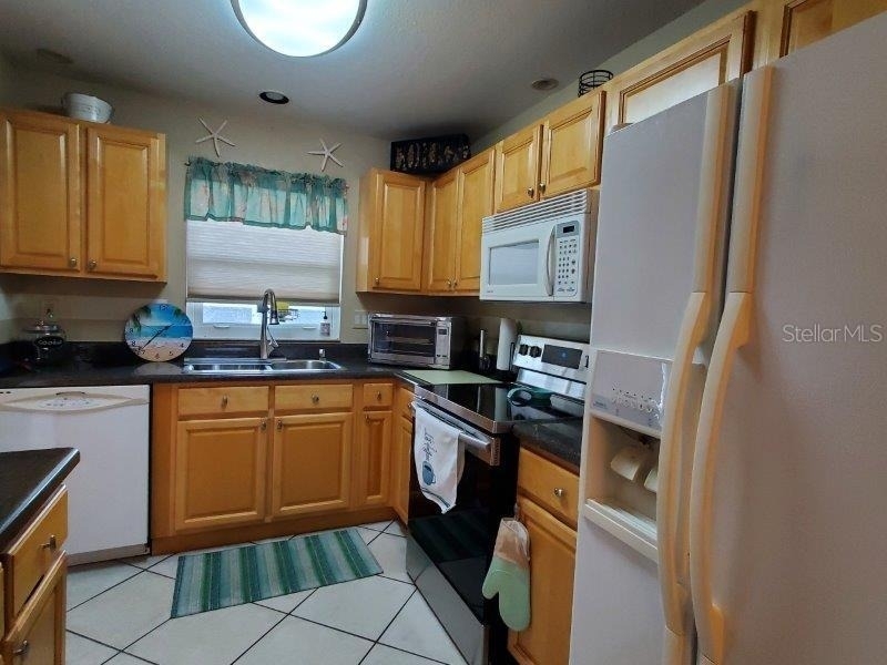 3233 Wood Thrush Drive - Photo 8