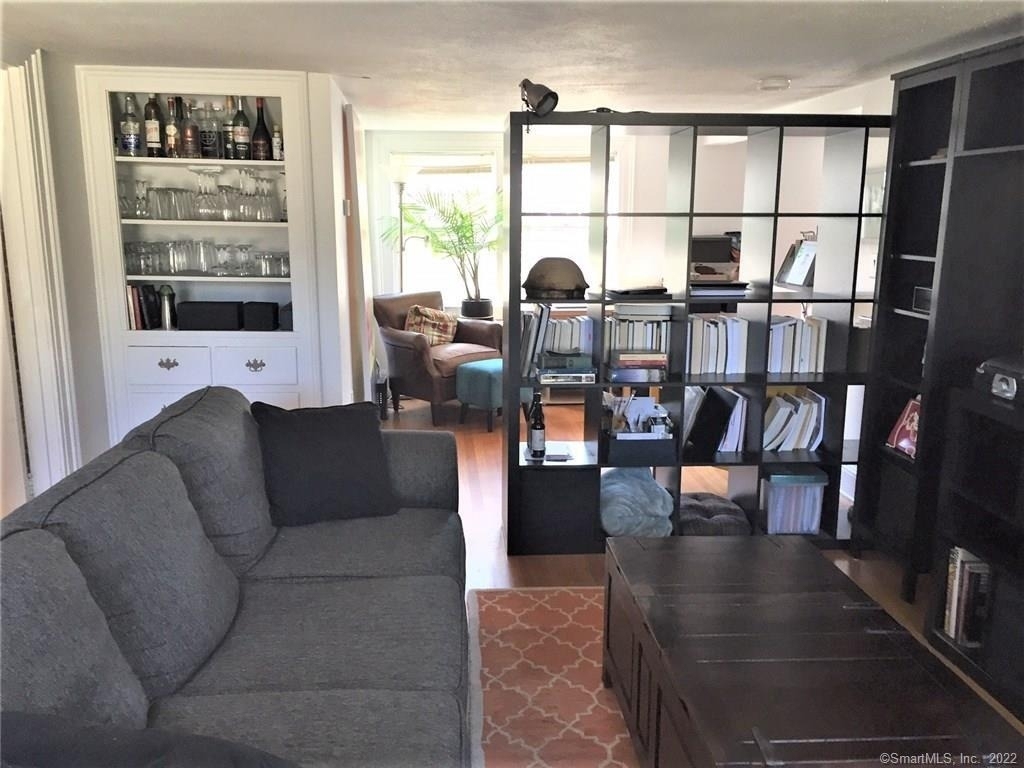 209 Willard Street - Photo 3