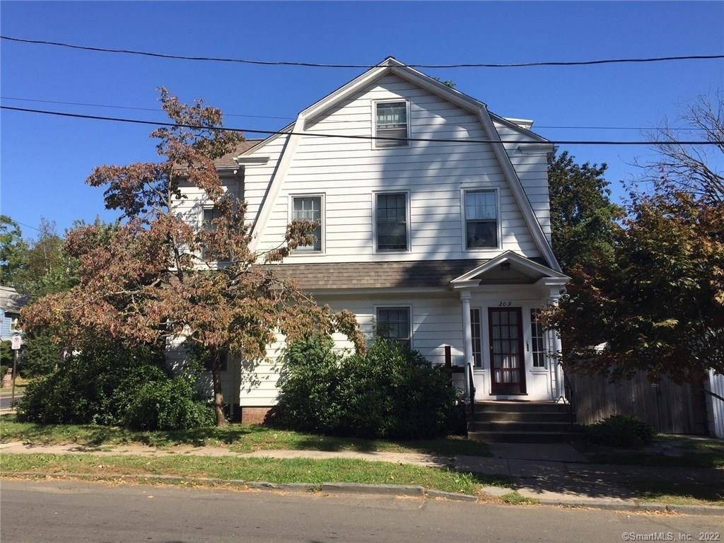 209 Willard Street - Photo 0