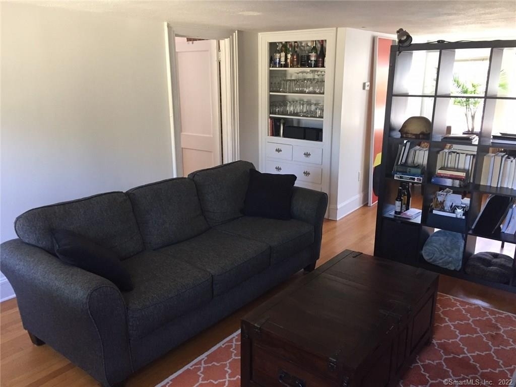 209 Willard Street - Photo 4