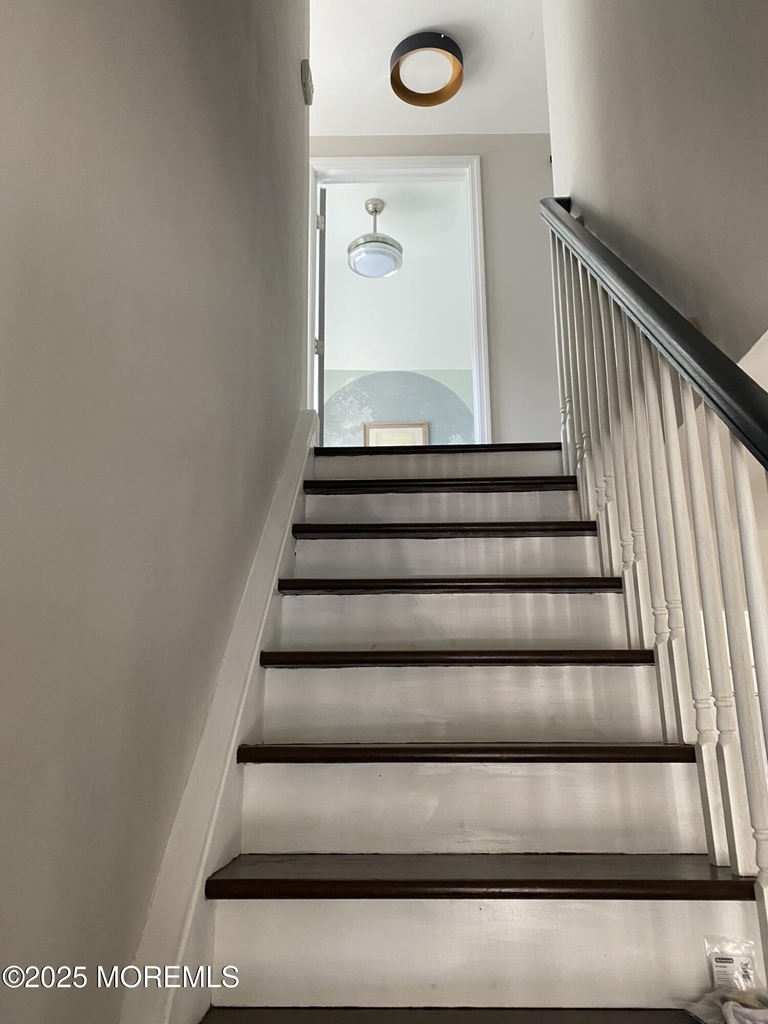 408 Park Place Avenue - Photo 31