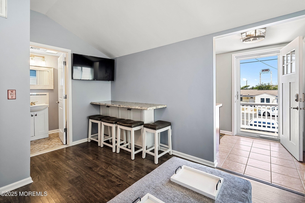 309 Hiering Avenue - Photo 10