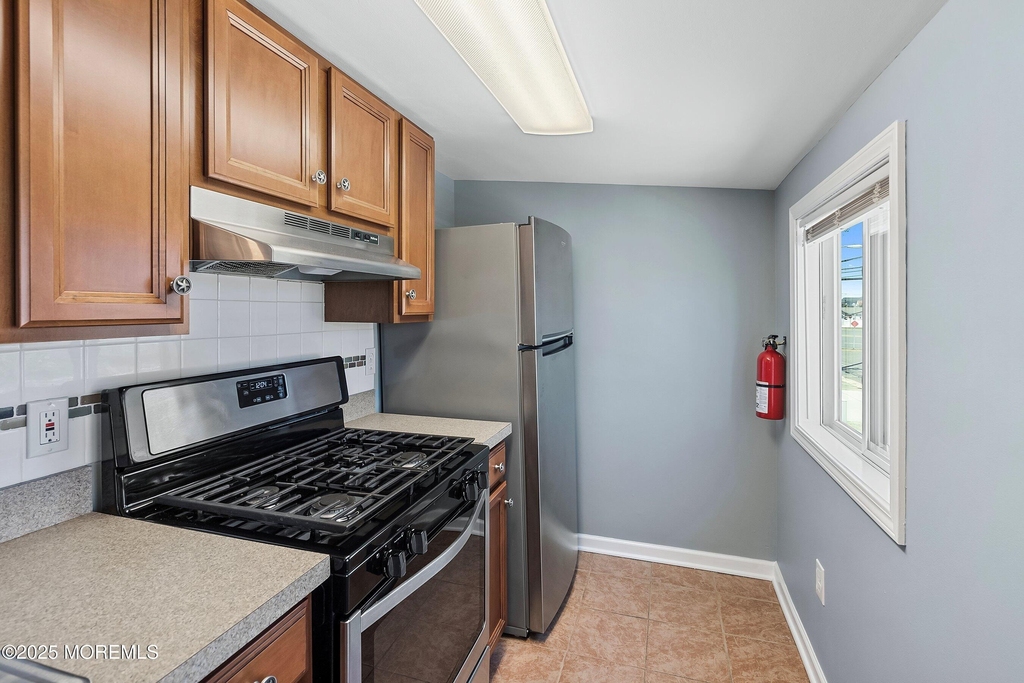 309 Hiering Avenue - Photo 4