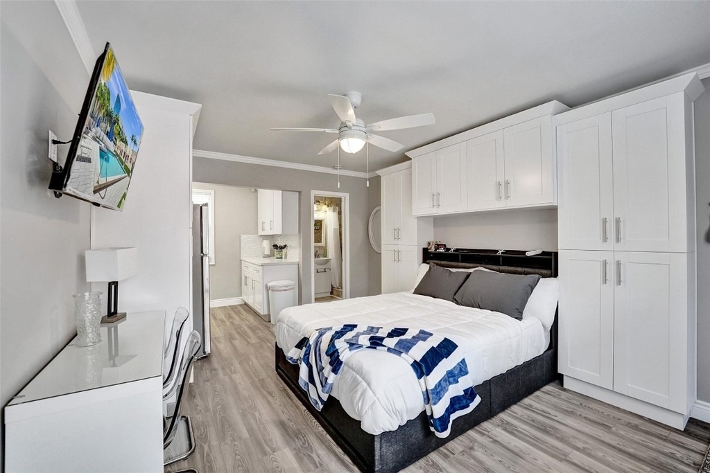 329 Connecticut Street - Photo 18
