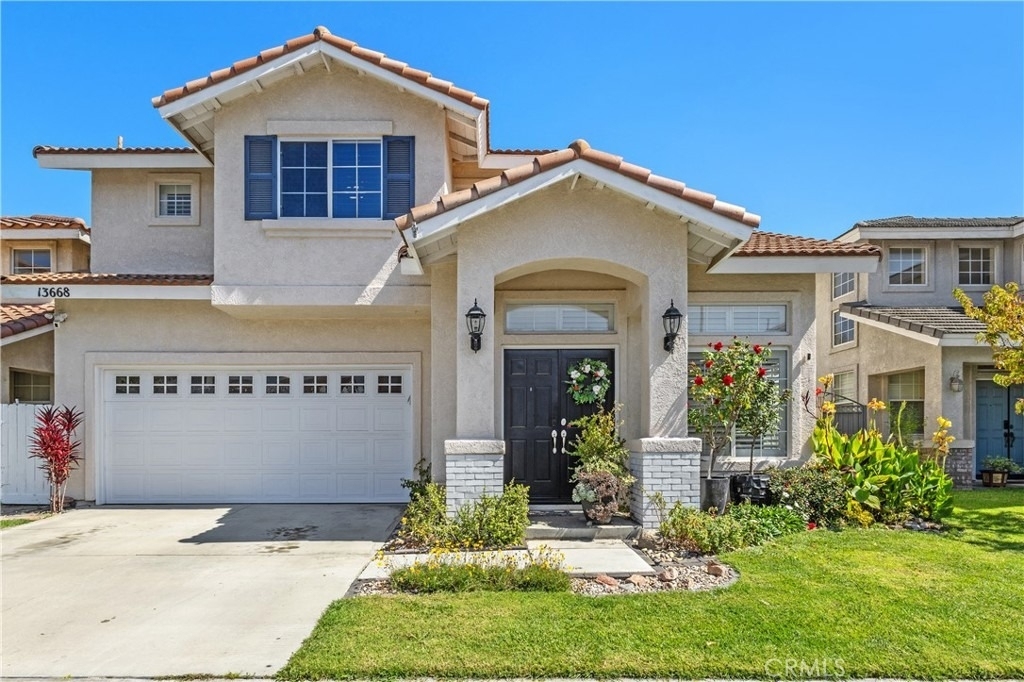 13668 Kingsbridge - Photo 0